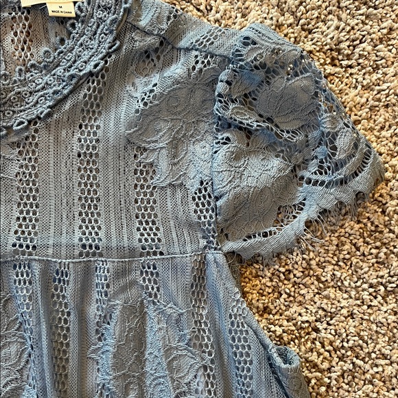 Ultra Pink women’s Blue Lace Blouse - Picture 3 of 6